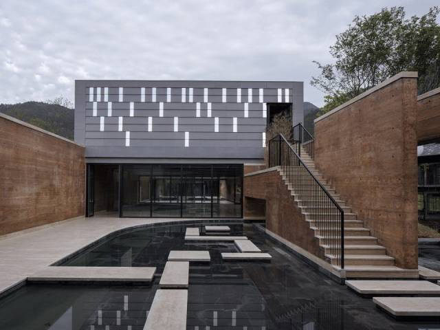 中国最大的夯土建筑,传统夯土建筑