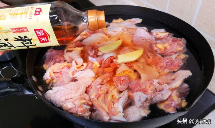 炖鸡之前要不要煸一下,炖鸡要记住3放3不放