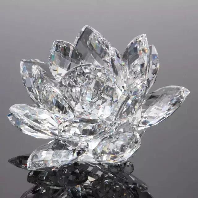 什么是宝石什么是水钻什么是水晶,水钻与钻石的区别