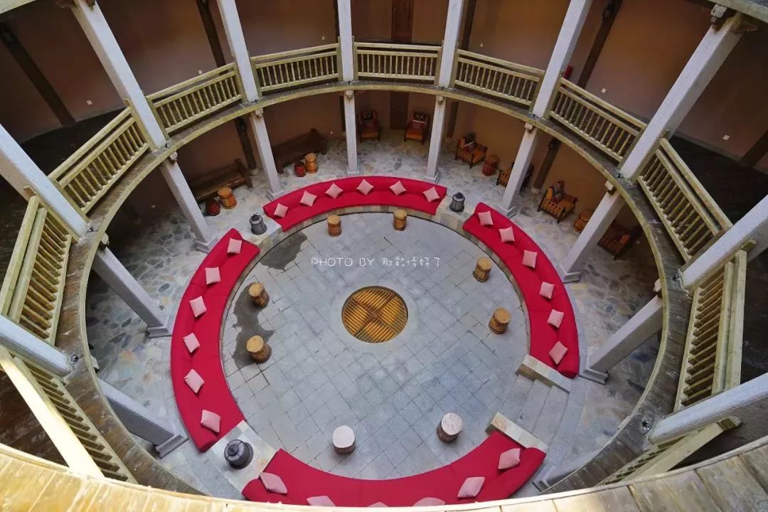 把古北水镇当景点就大错而特错了，你成功地浪费了所有时间和金钱