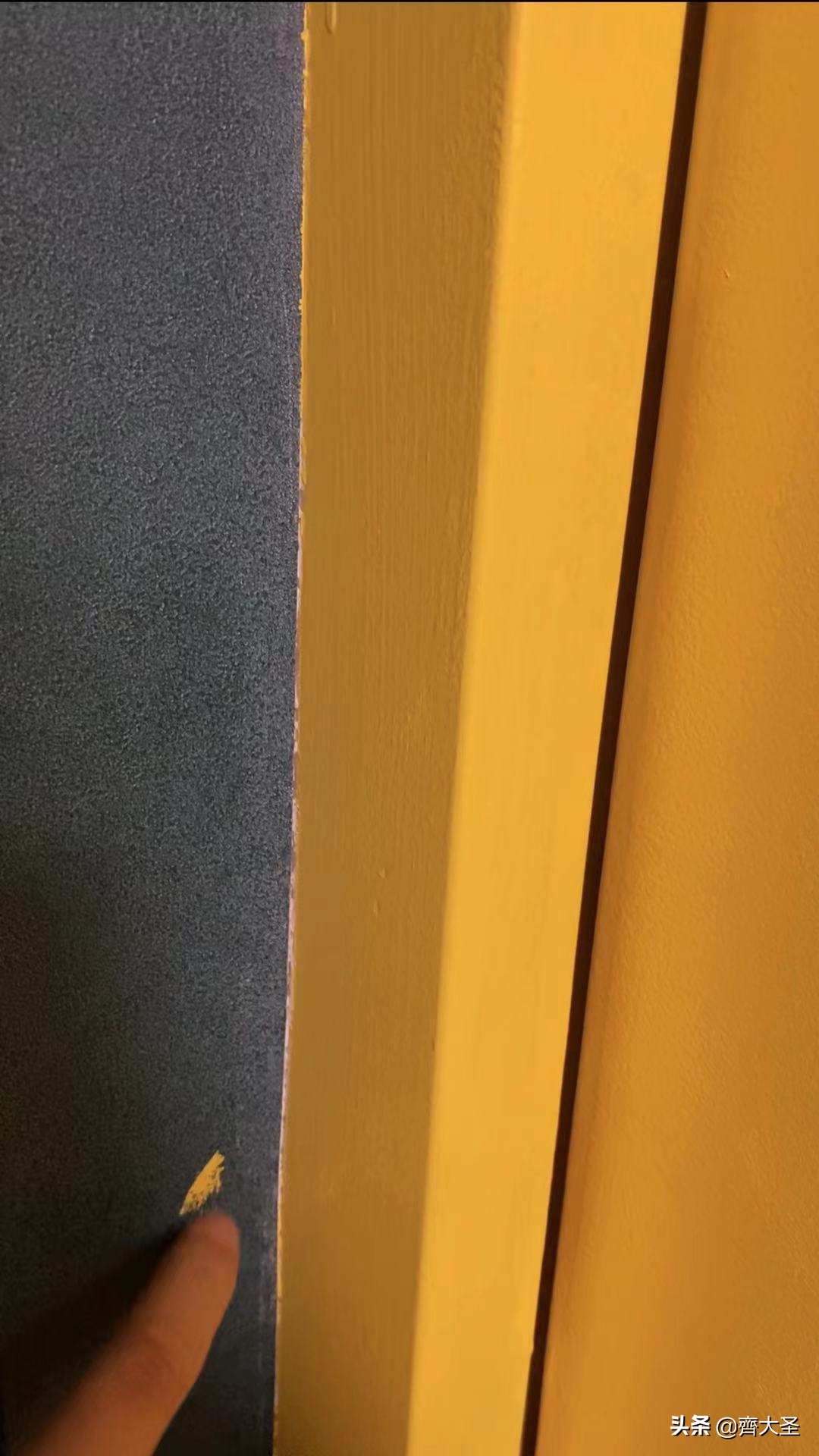 门套改色刷漆好还是贴膜好,入户门刷漆改色能用几年