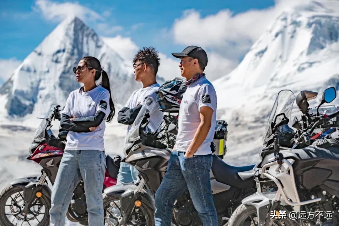 摩旅西藏带着一只狗遇见流浪狗,摩旅西藏路上的藏族同胞
