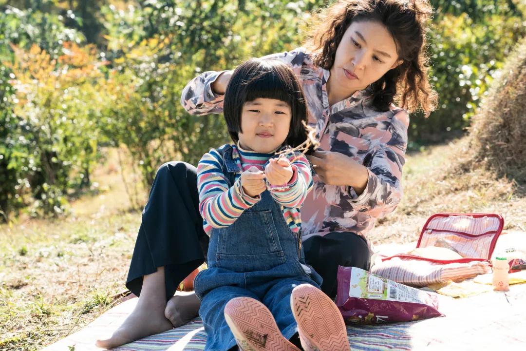 我花了200块，买来女儿性早熟：多少孩子正在被掏空