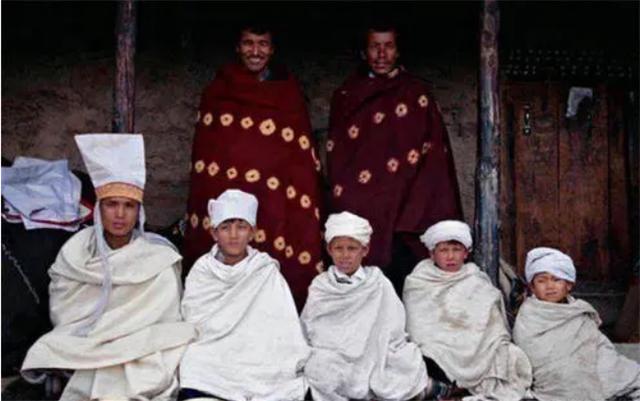 尼泊尔的一妻多夫制,尼泊尔一妻多夫制的条件