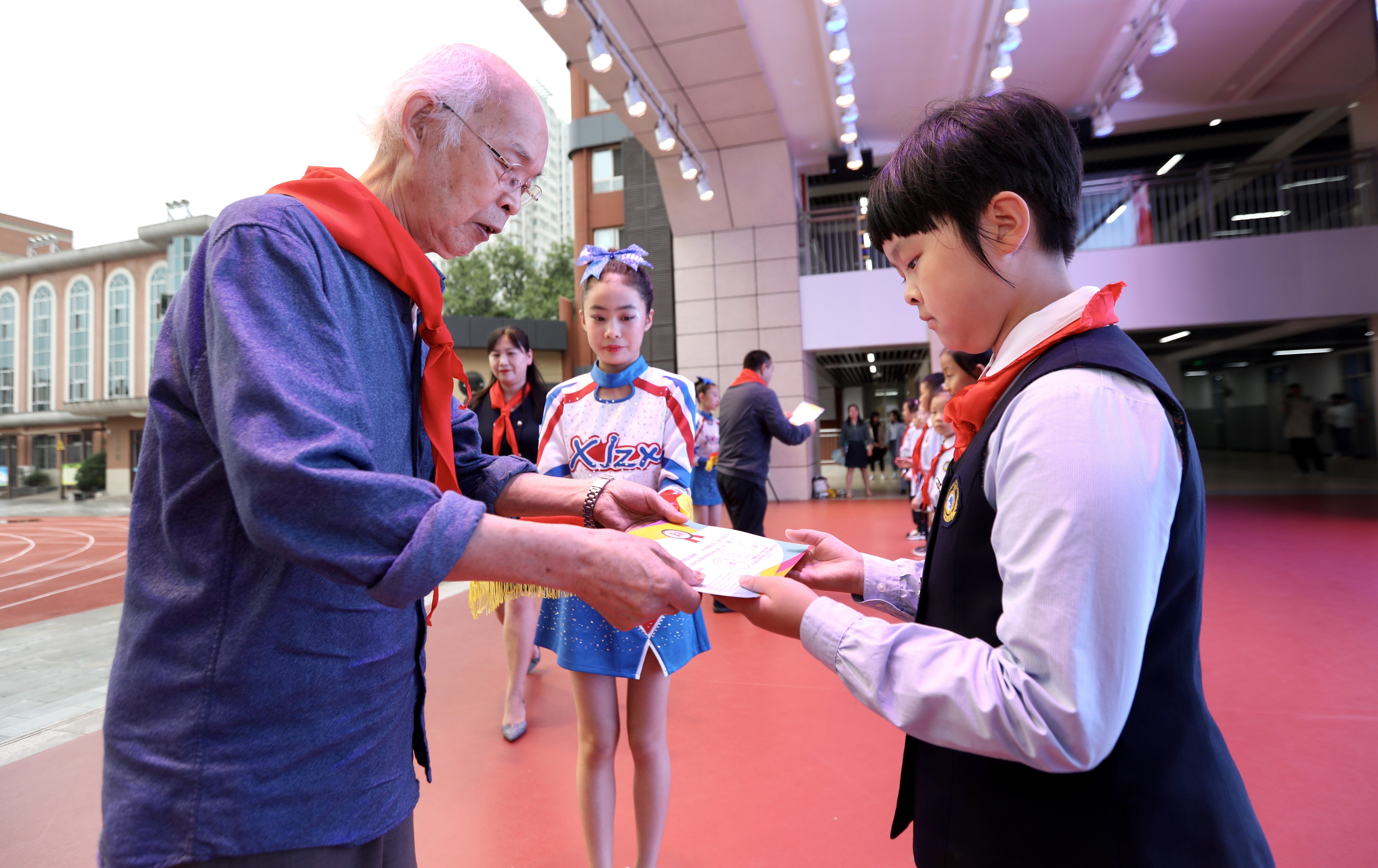 西安市碑林区铁五小学,碑林区铁五小学版画