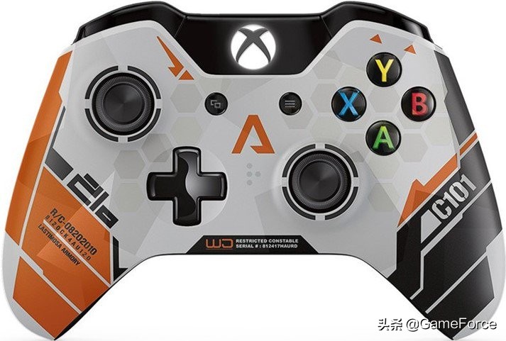 xboxones主机外版,xboxone手柄各代