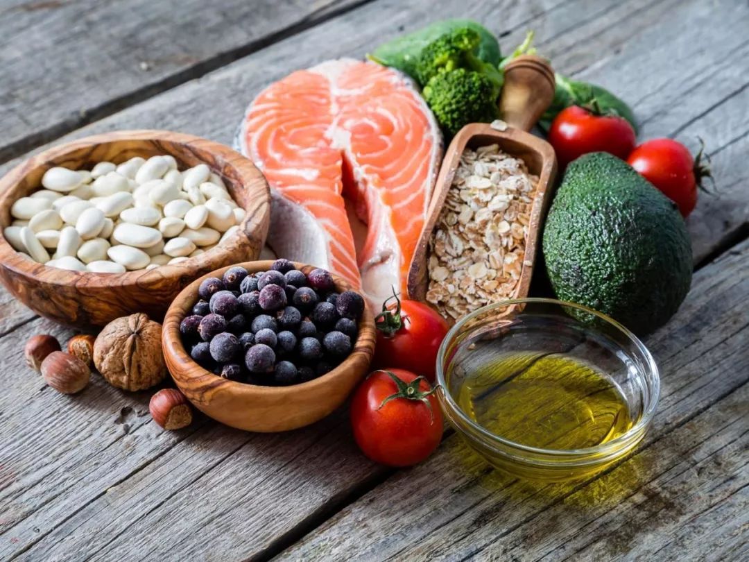 抑郁症初期怎样自行调理,抑郁症饮食辅助治疗