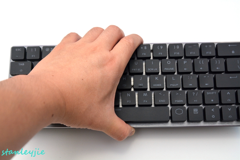 酷冷机械键盘怎么样,酷冷机械键盘调光