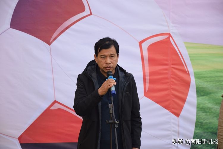 超越从足下起航下一句,2019小学校长杯足球赛