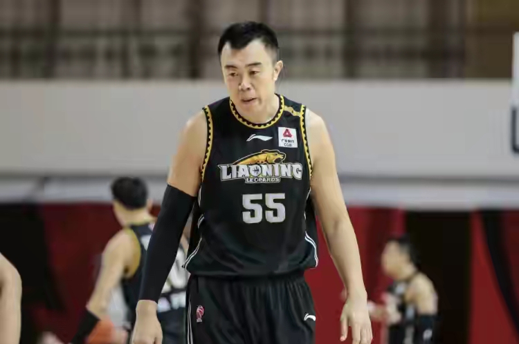辽篮赵继伟最近情况,辽篮三连胜郭艾伦