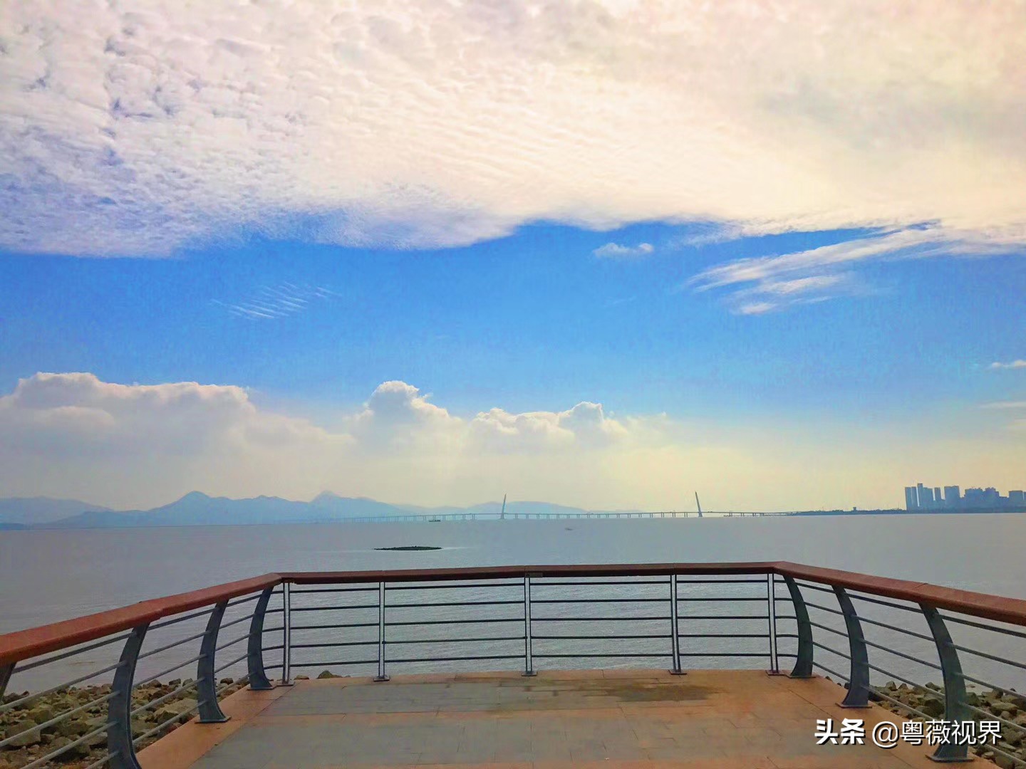 乘着地铁看海,乘地铁逛深圳