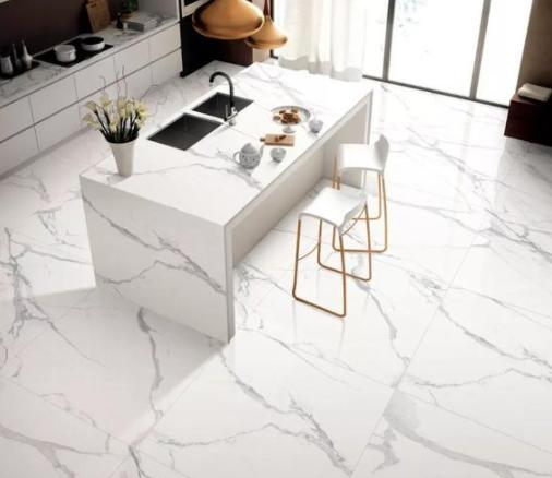 通体负离子瓷砖优缺点,负离子通体瓷砖和岩板瓷砖哪个好