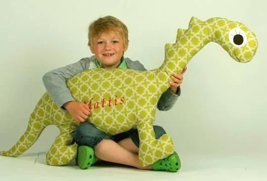 家里的玩偶、抱枕统统不用买，两块布就能缝，布艺手工附教程