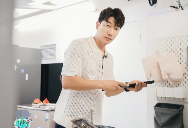 张亮回应赵丽颖拉菜,张亮为赵丽颖发声最近新闻