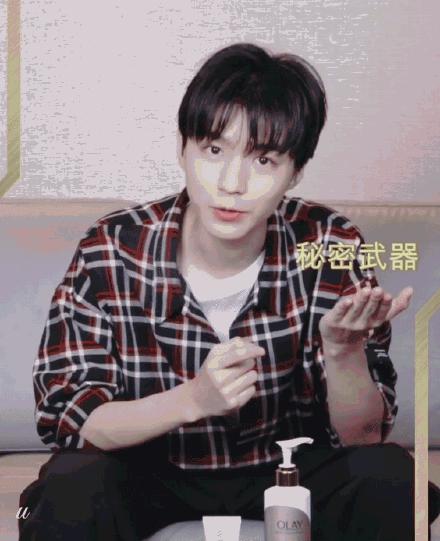 化妆品里的“尿素”究竟是什么？到底恶不恶心？能不能往脸上擦？