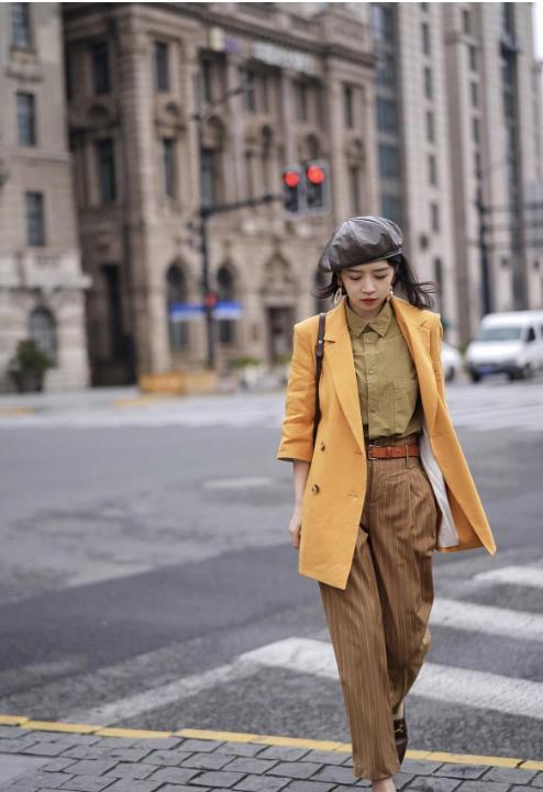 鞠婧祎流行穿搭,鞠婧祎棒球服穿搭