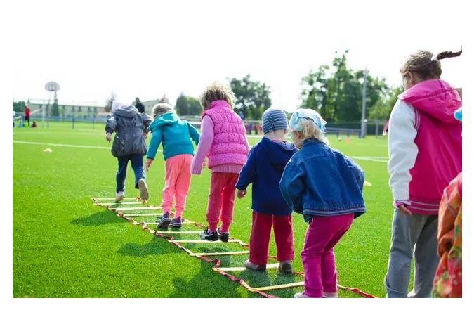 绾夸笂鏁欒偛浠ｇ悊鍔犵洘,绾夸笂鏁欒偛鍝佺墝浠ｇ悊