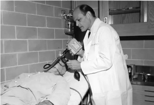 最高端的胶囊胃镜是什么技术,胶囊胃镜的基本工作原理