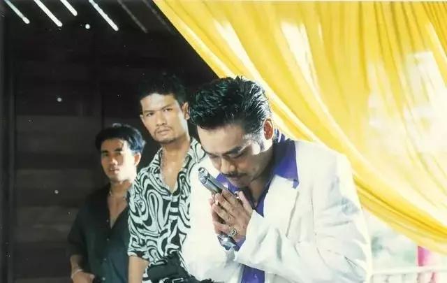 四部必看的香港经典黑帮电影,香港黑帮电影大全免费观看完整版