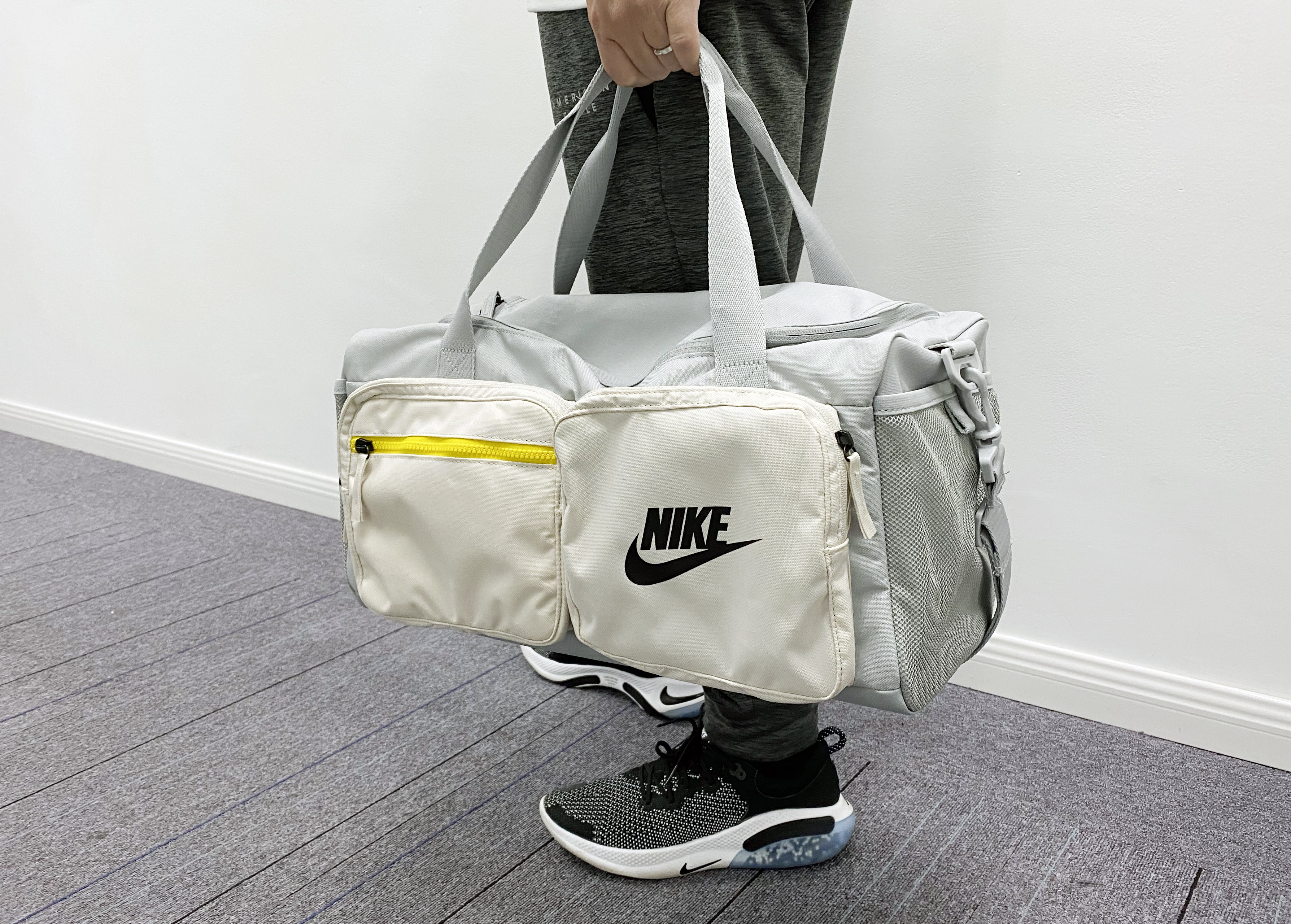 nikefuturepro健身包能当羽毛球包吗,nikefuturepro书包开箱