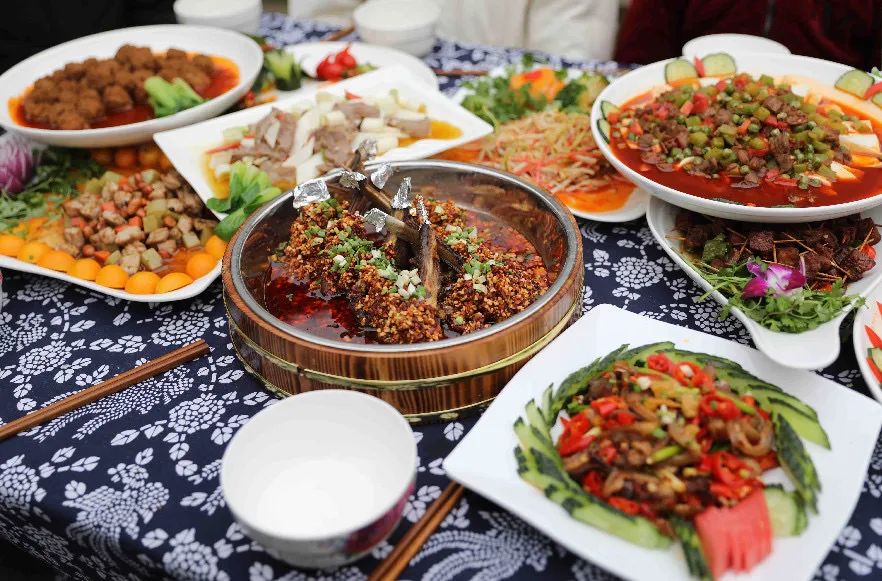 多彩新区,你pick谁?