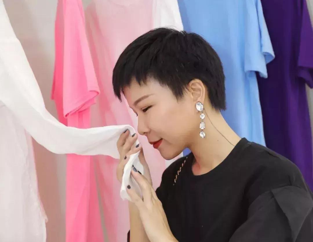 明星洗衣服的八卦，小S和古巨基到底谁更奇葩？