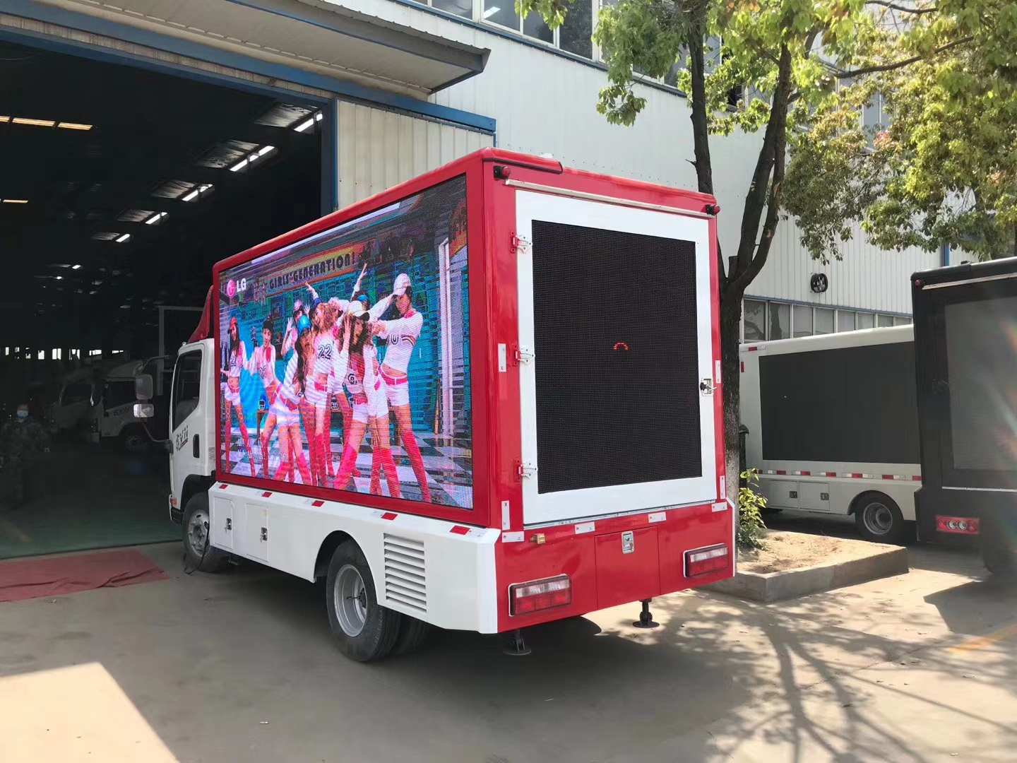 led移动宣传广告车,led移动宣传车火爆招商