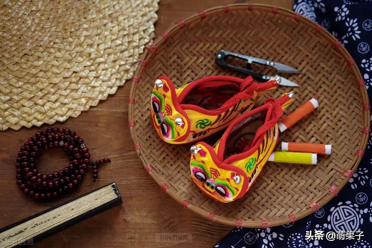 非遗手工艺虎头鞋,非文化遗产手工鞋