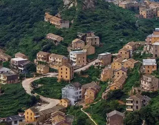 推开窗见大海的民宿榜单,推开窗能看到海的房子