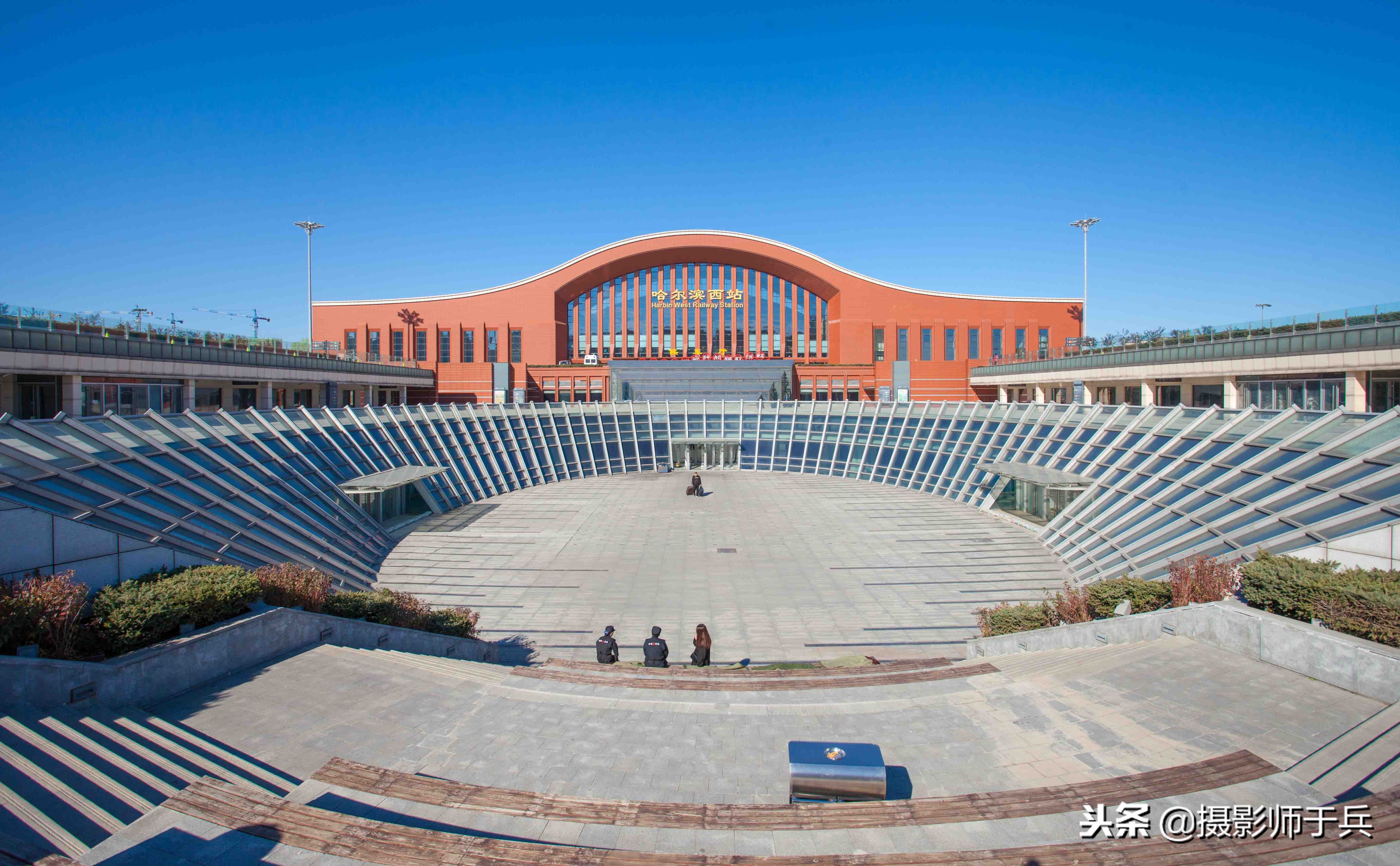 哈尔滨西高铁西站,哈尔滨西站是高铁站吗