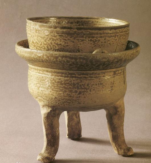 人类的祖先是怎样生活的60字,人类祖先最早发明的房子