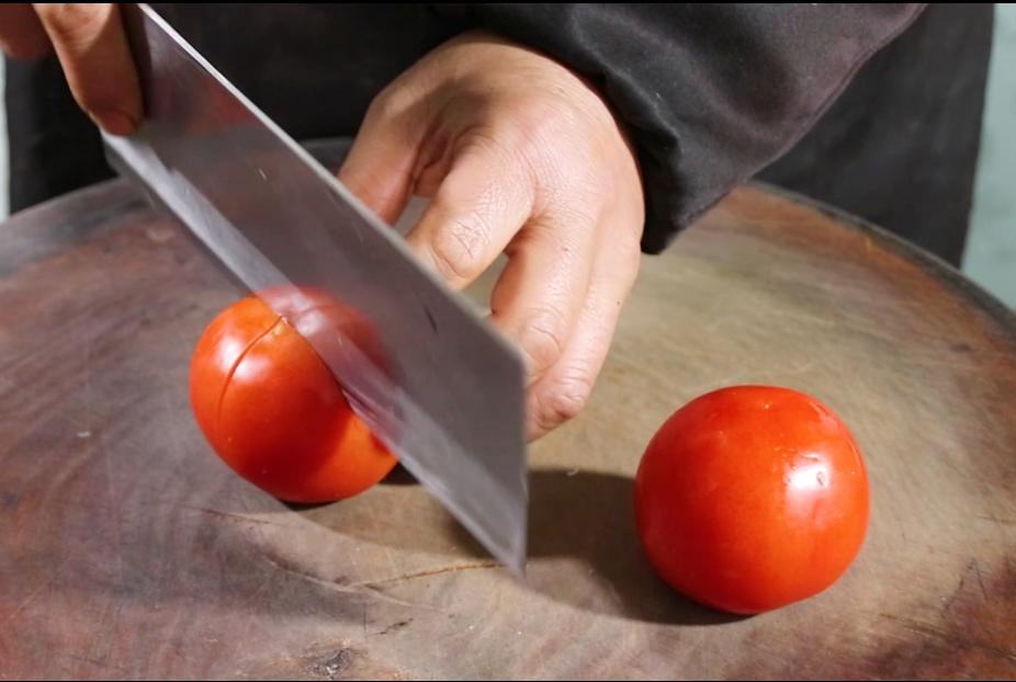 西红柿金针菇怎么做菜才好吃,西红柿金针菇的做法好吃又简单