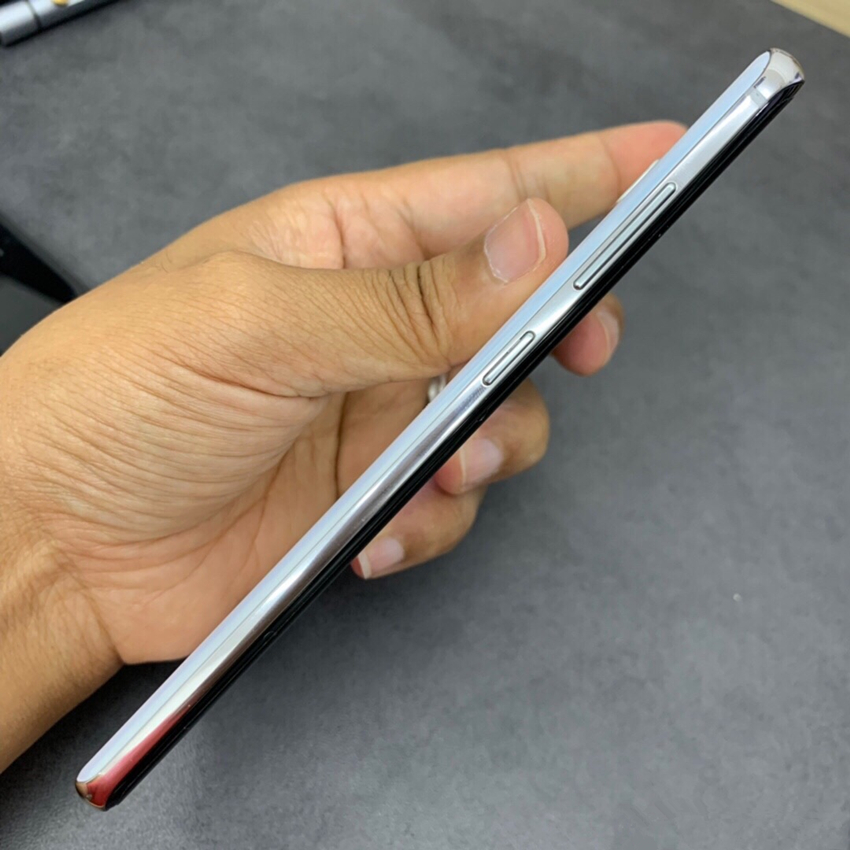 1000左右能买到完美屏的三星s10+吗,1000元三星s10+