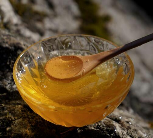 敏感肌肤可以涂粉底吗,敏感肌肤可以保湿吗