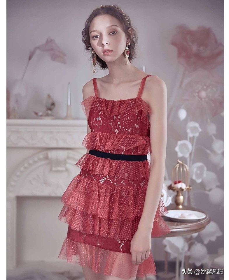 高端年会气质礼服推荐高级感,华丽设计感年会时尚轻奢高级礼服