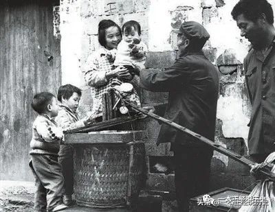 闻名世界的义乌小商品,义乌小商品旅游纪念品