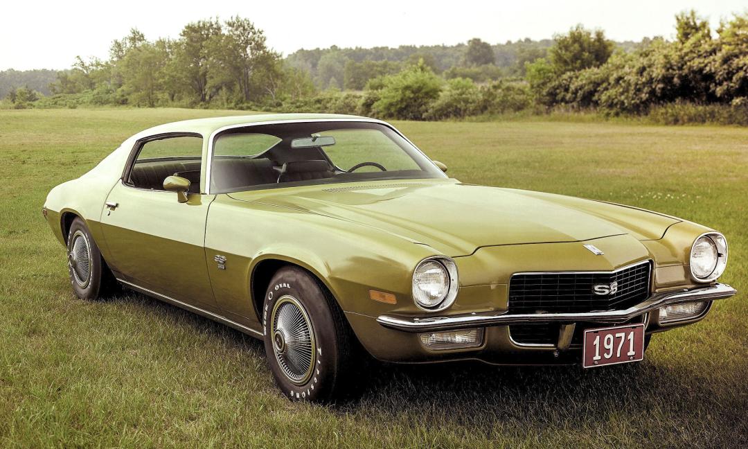 雪佛兰科迈罗第一代到第六代,雪佛兰科迈罗爆改蓝色版