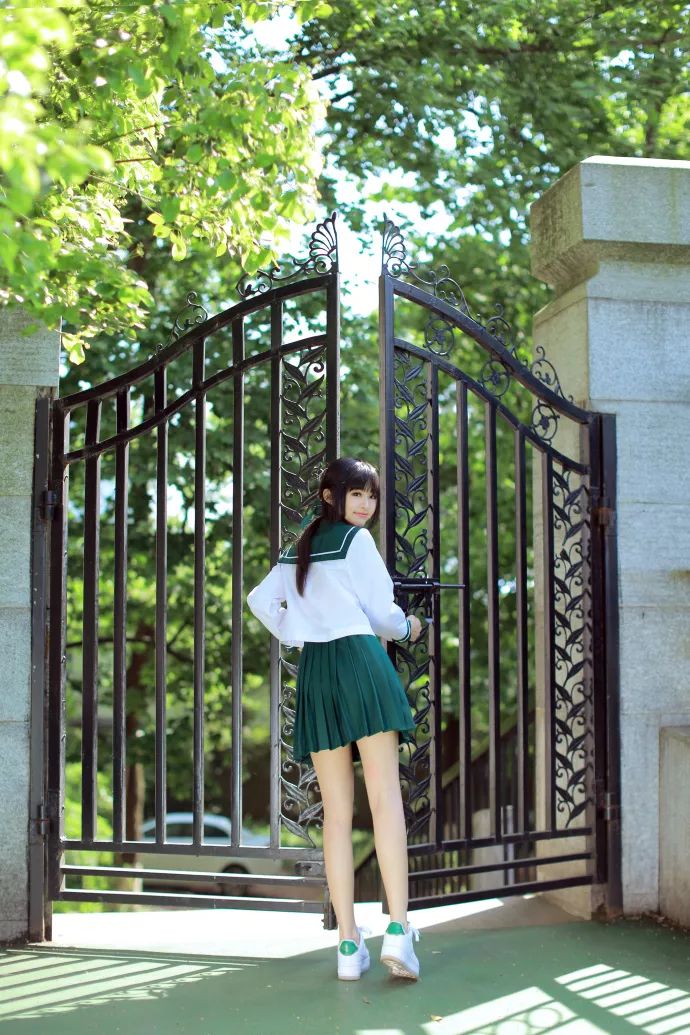 春天如何拍照摆姿势好看,48个拍照pose技巧拍出好看的照片