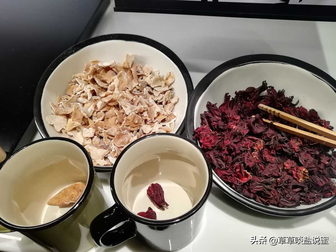 柠檬开胃酸菜鲈鱼,酸菜鲈鱼怎么做鱼片滑嫩有嚼劲