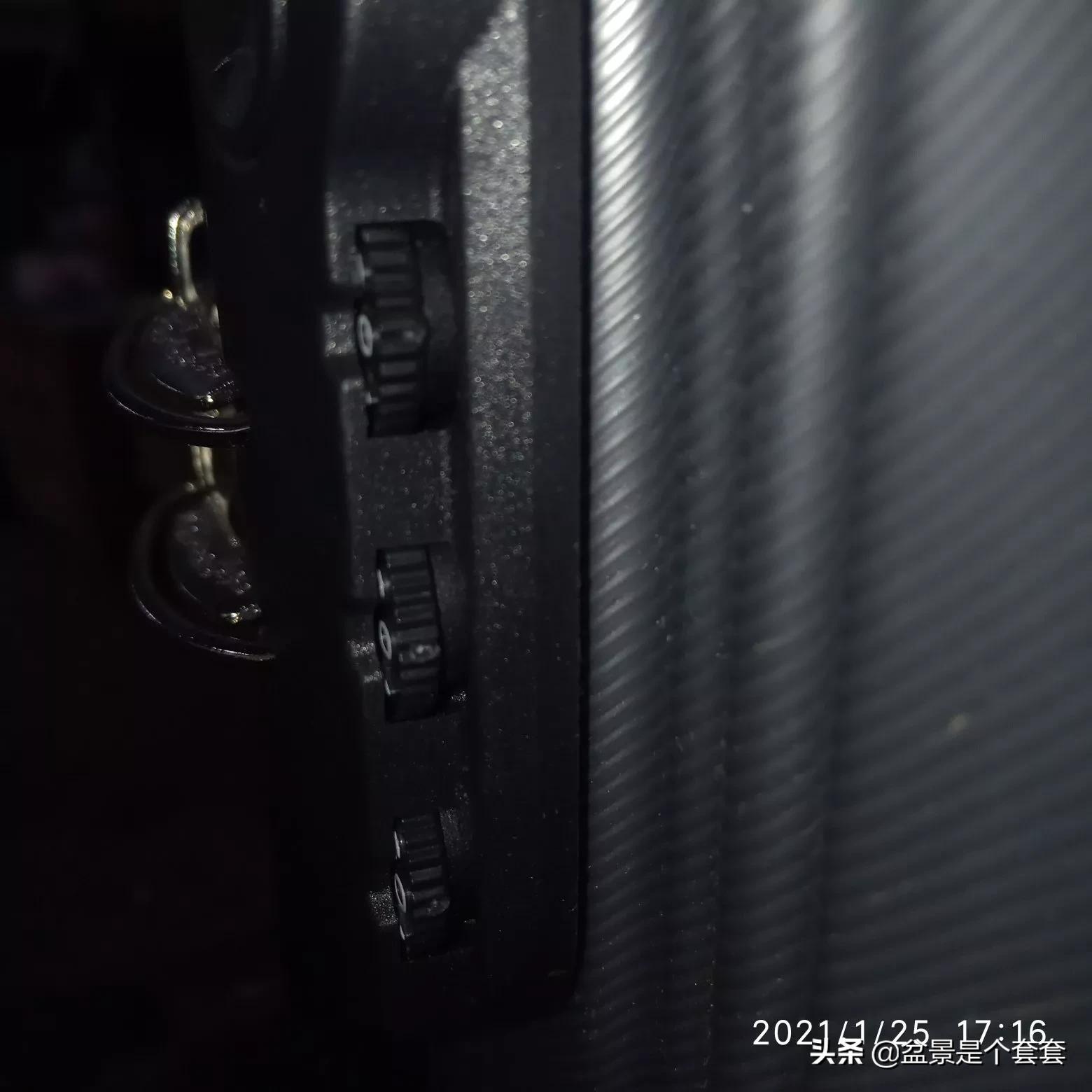 旅行箱钥匙丢了如何开锁,旅行箱密码忘了开锁多少钱