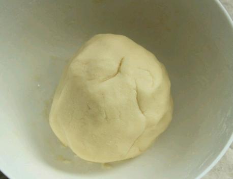 自制麻花简单又好看,自制麻花的简单做法不用蜂蜜