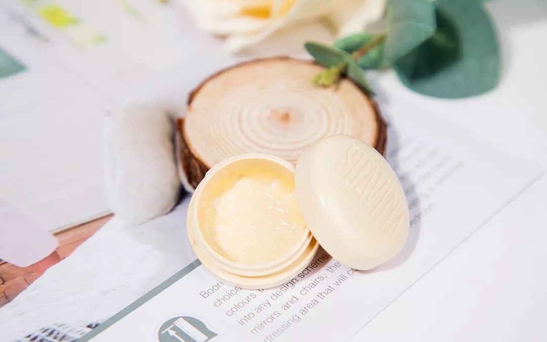 让你的嘴巴滋润一整个冬天,8款好用润唇膏