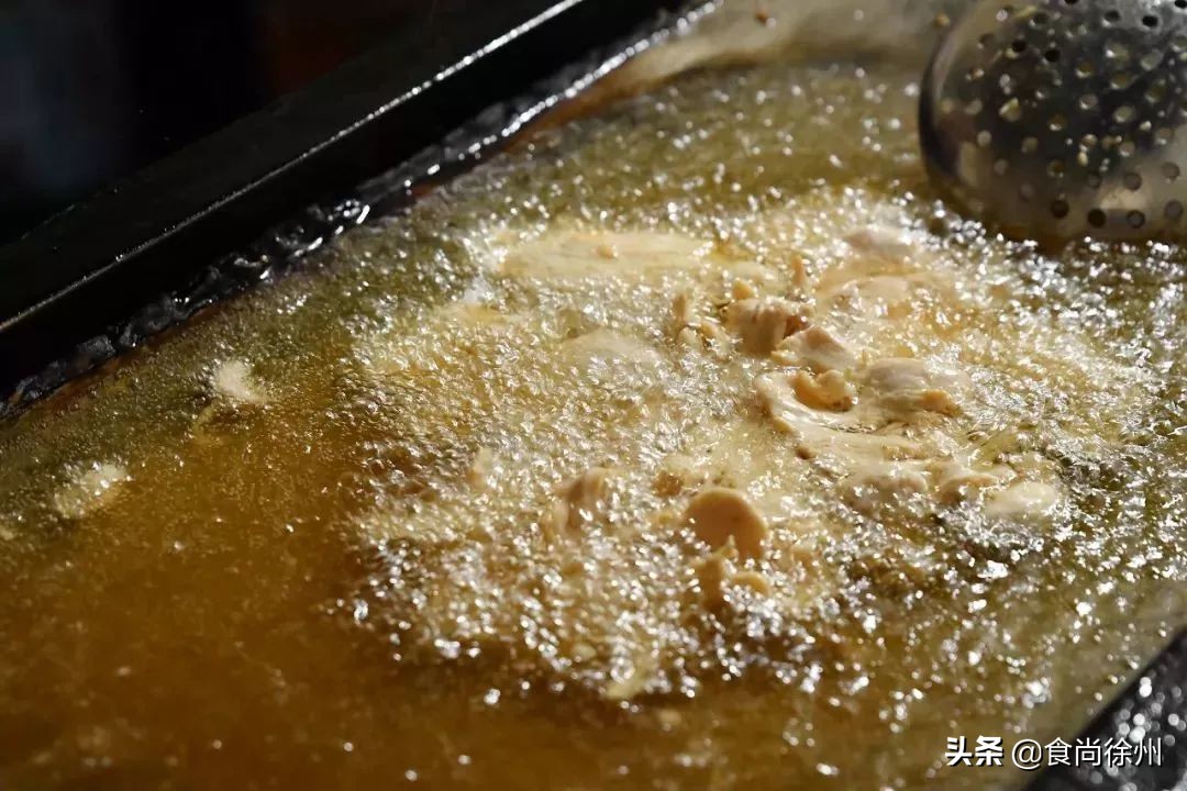 邳州碾庄特色擀面皮,推荐邳州好吃擀面皮