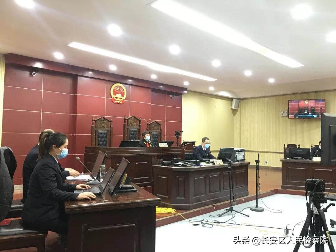 做到三个自觉,把三年疫情写成作文