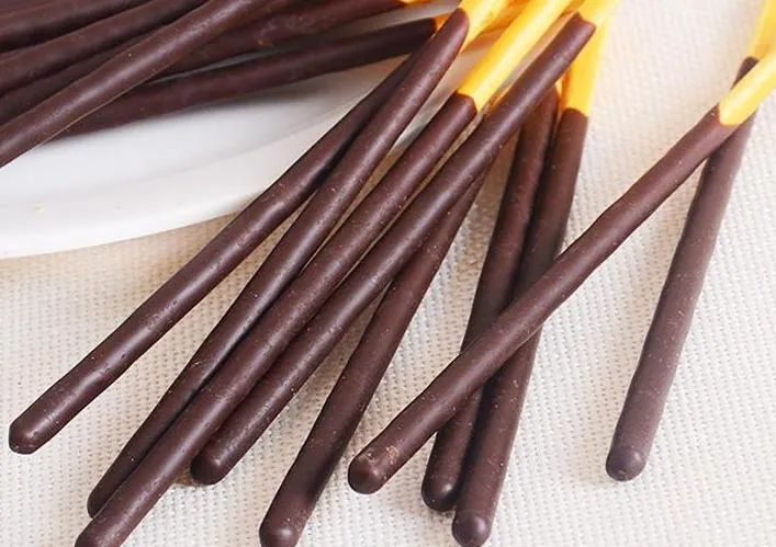 小饼干破亿,小饼干销量