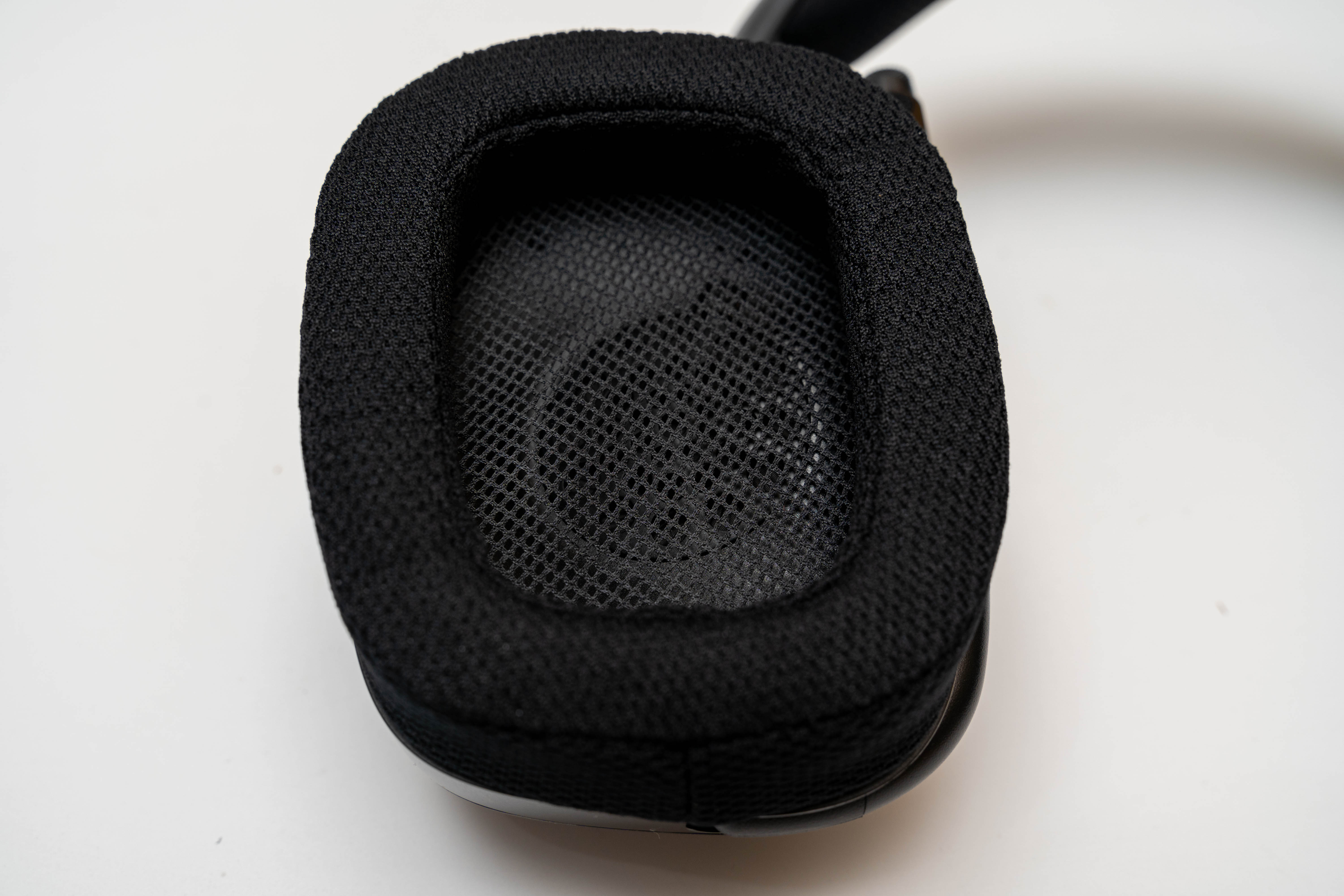 罗技g533配什么耳机好,罗技g533耳机怎么设置