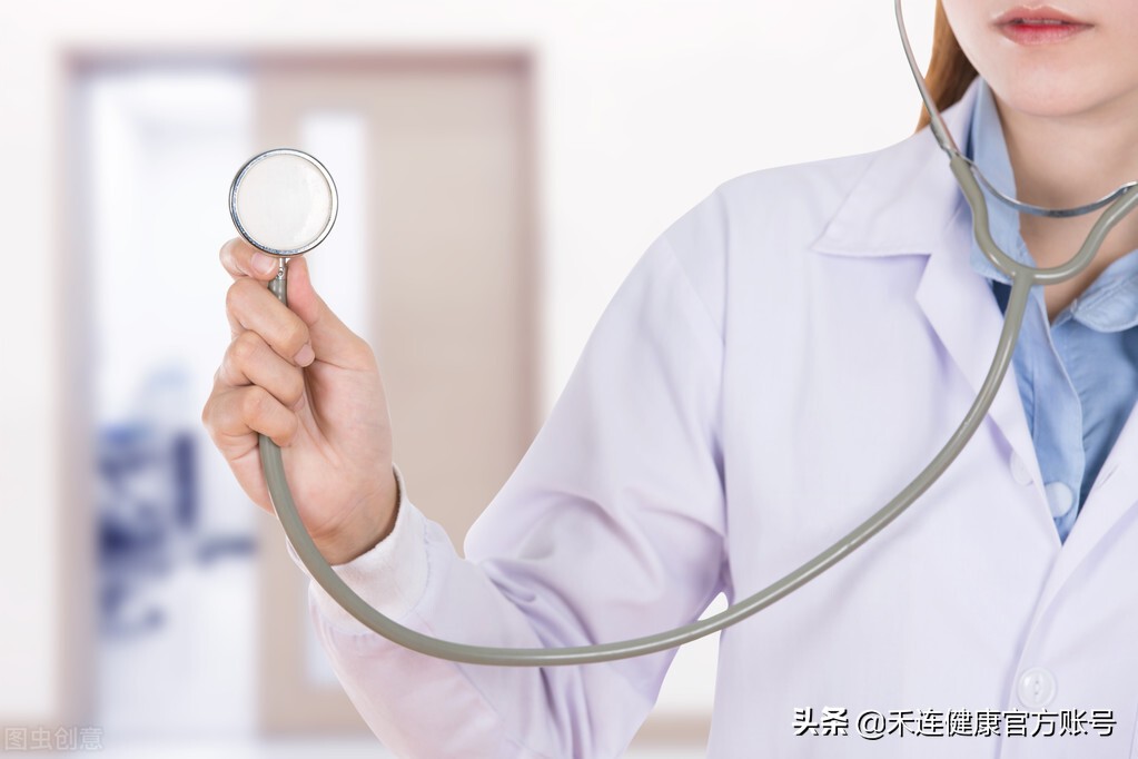 腋下长红疙瘩是癌吗,乳房摸到硬块一定是结节吗