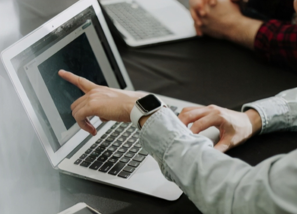 怎样让你的logo设计方案快速过审,让你的设计更加优秀的几个小技巧