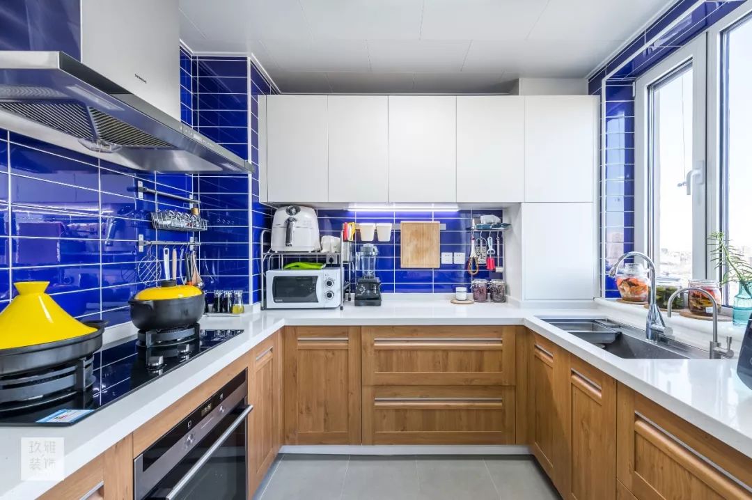 厨房橱柜门新中式款式和颜色,橱柜门颜色香芋色