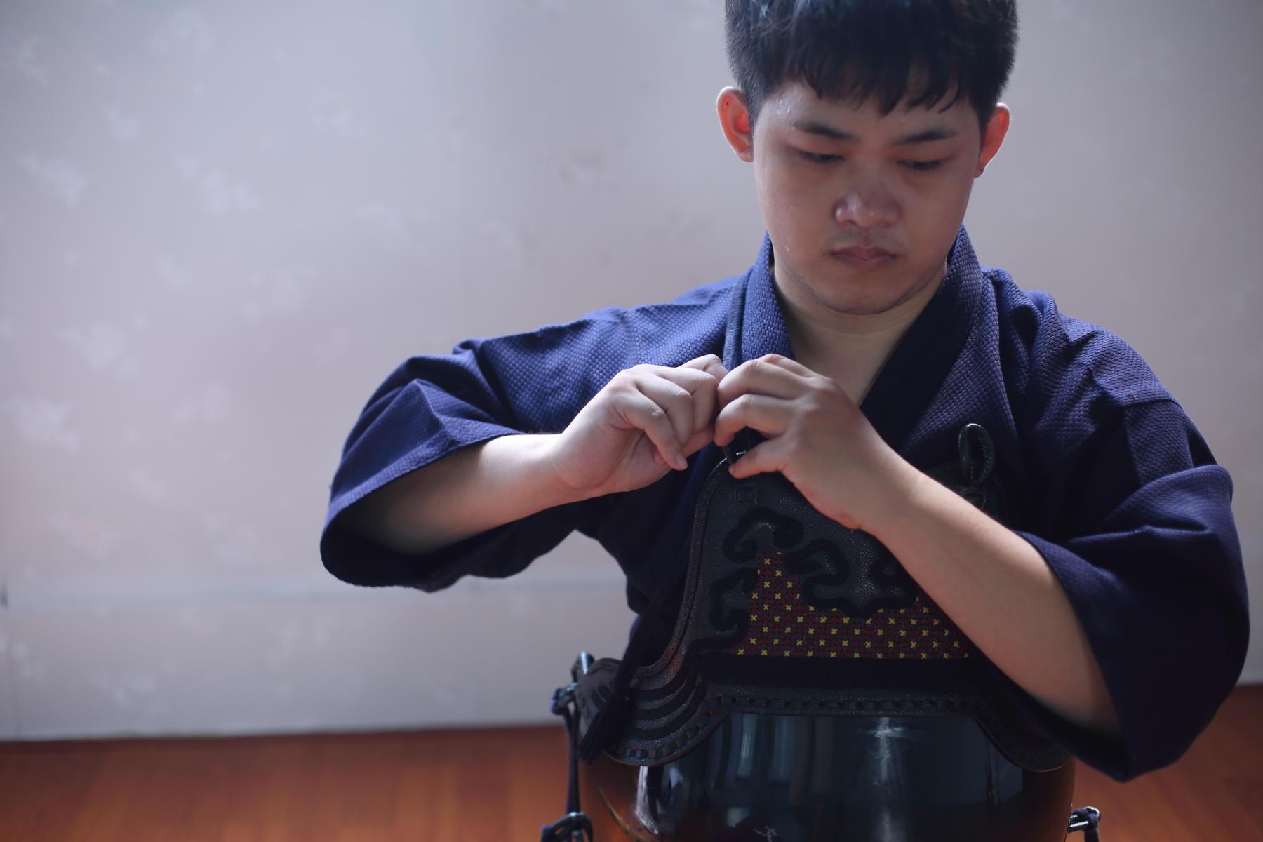 “吃不起肉就吃素！”贫穷的北海仔阴差阳错得个好老婆